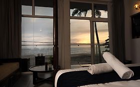 Akoya Beach Villa